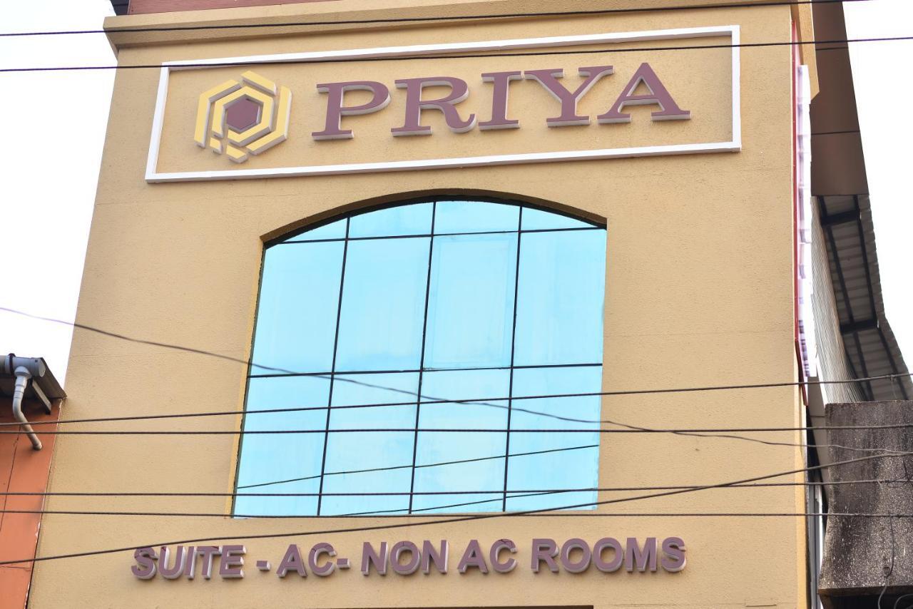 Hotel Priya Kottakkal Extérieur photo