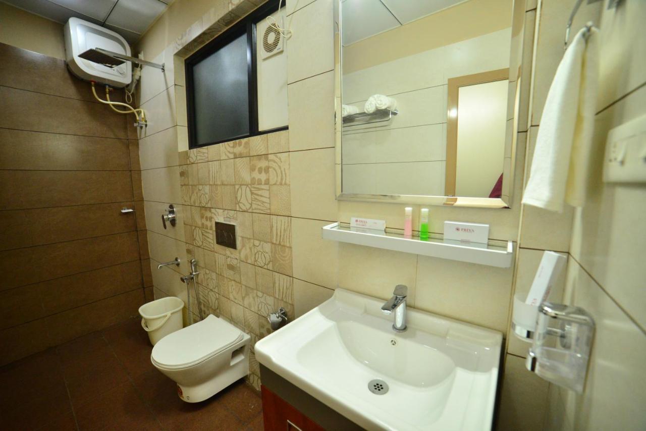 Hotel Priya Kottakkal Extérieur photo